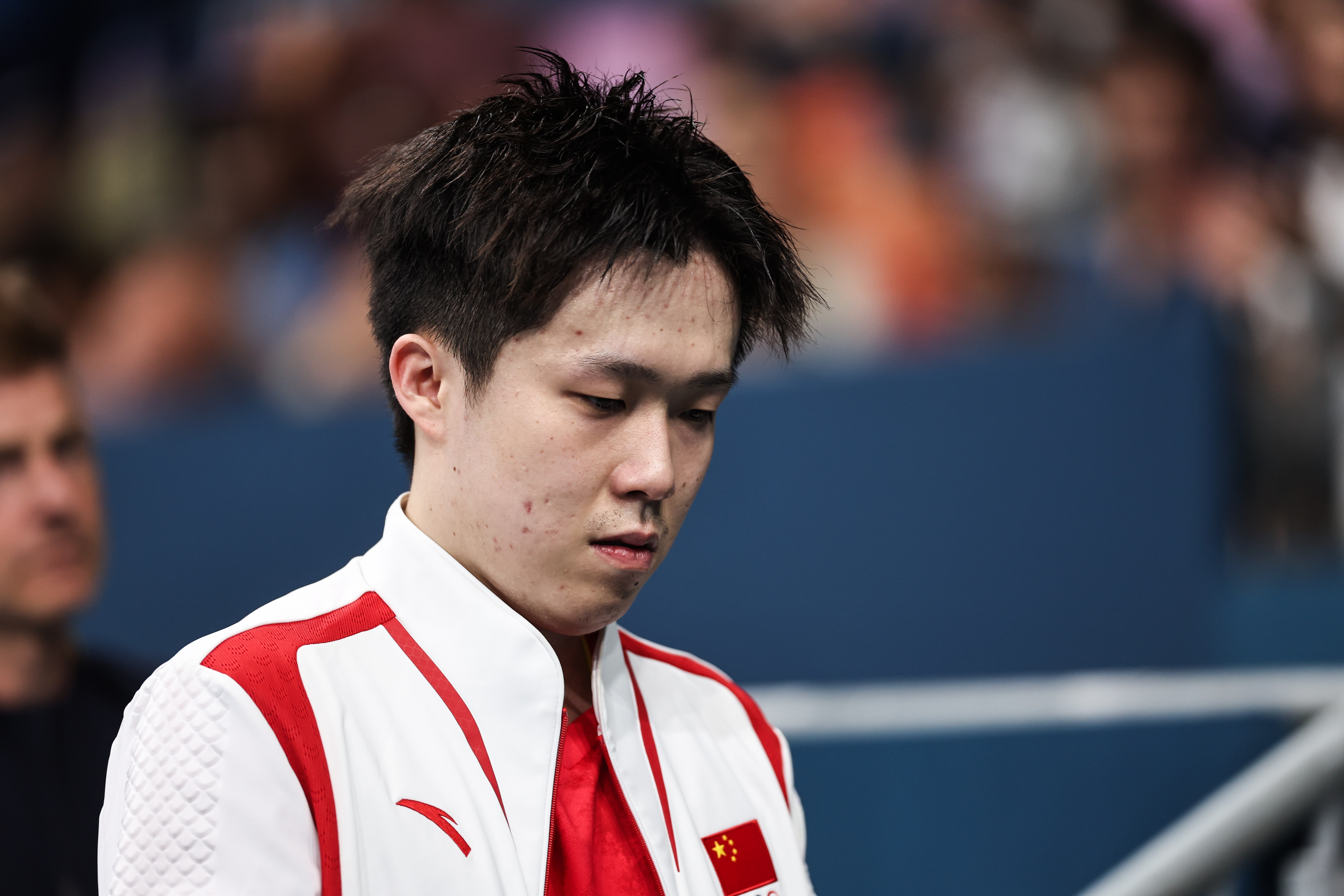 北青体育：王楚钦两次遭遇球拍问题，绝非简单的“意外”可以解释